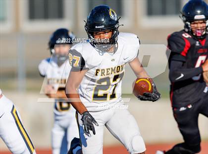 Thumbnail 1 in Fremont vs Lincoln High photogallery.