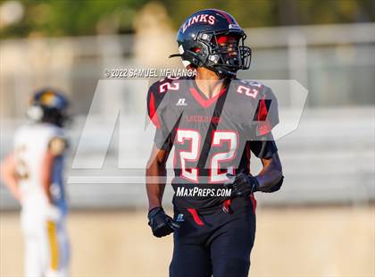 Thumbnail 1 in Fremont vs Lincoln High photogallery.