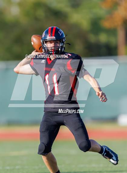 Thumbnail 2 in Fremont vs Lincoln High photogallery.