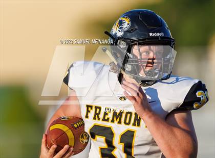 Thumbnail 1 in Fremont vs Lincoln High photogallery.
