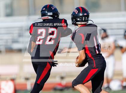 Thumbnail 2 in Fremont vs Lincoln High photogallery.