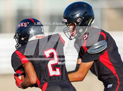 Thumbnail 2 in Fremont vs Lincoln High photogallery.