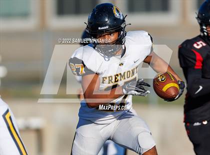 Thumbnail 1 in Fremont vs Lincoln High photogallery.