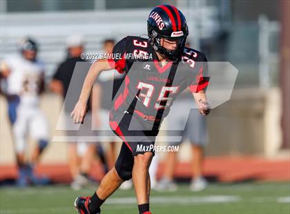 Thumbnail 1 in Fremont vs Lincoln High photogallery.