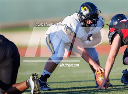 Thumbnail 1 in Fremont vs Lincoln High photogallery.