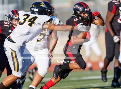 Thumbnail 1 in Fremont vs Lincoln High photogallery.