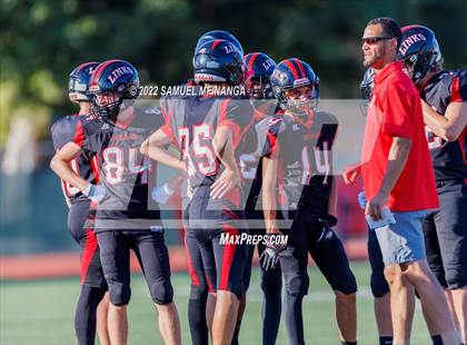 Thumbnail 2 in Fremont vs Lincoln High photogallery.