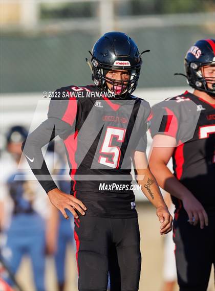 Thumbnail 3 in Fremont vs Lincoln High photogallery.