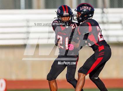 Thumbnail 3 in Fremont vs Lincoln High photogallery.