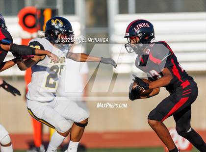 Thumbnail 2 in Fremont vs Lincoln High photogallery.