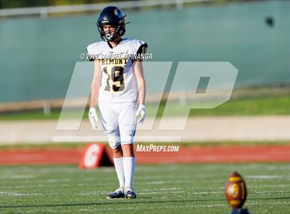 Thumbnail 2 in Fremont vs Lincoln High photogallery.
