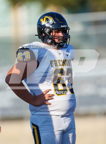 Thumbnail 1 in Fremont vs Lincoln High photogallery.