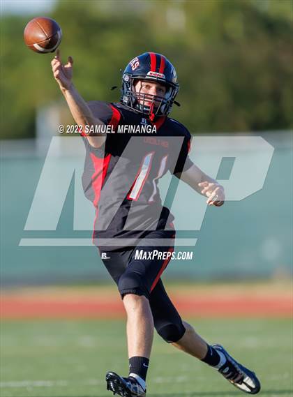 Thumbnail 2 in Fremont vs Lincoln High photogallery.