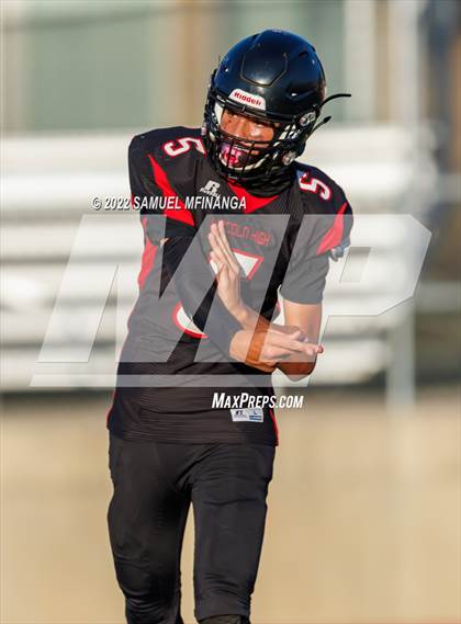 Thumbnail 3 in Fremont vs Lincoln High photogallery.