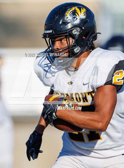 Thumbnail 3 in Fremont vs Lincoln High photogallery.