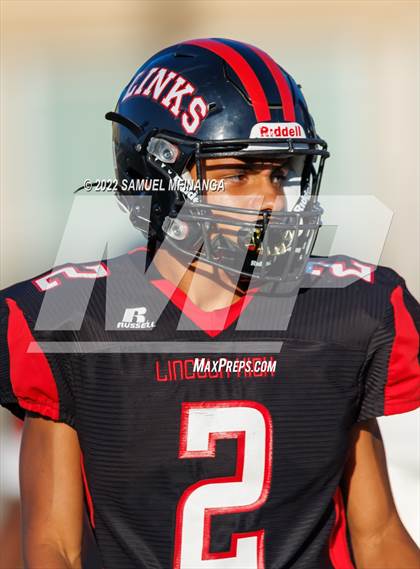 Thumbnail 2 in Fremont vs Lincoln High photogallery.