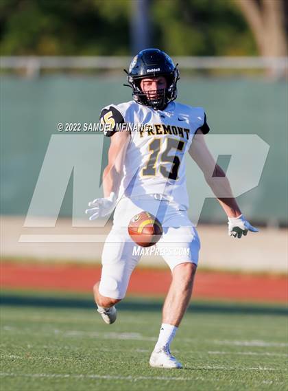 Thumbnail 3 in Fremont vs Lincoln High photogallery.