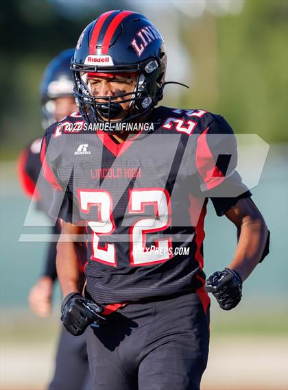 Thumbnail 1 in Fremont vs Lincoln High photogallery.