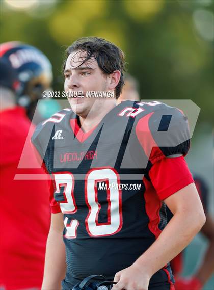 Thumbnail 3 in Fremont vs Lincoln High photogallery.