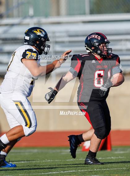 Thumbnail 2 in Fremont vs Lincoln High photogallery.