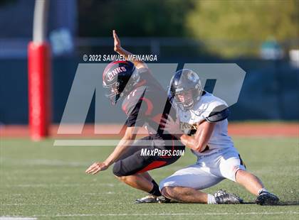 Thumbnail 3 in Fremont vs Lincoln High photogallery.