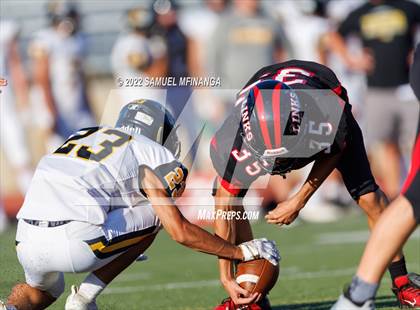 Thumbnail 3 in Fremont vs Lincoln High photogallery.