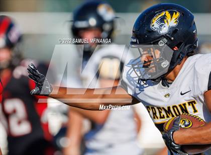 Thumbnail 3 in Fremont vs Lincoln High photogallery.