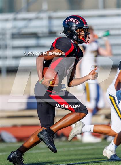 Thumbnail 3 in Fremont vs Lincoln High photogallery.