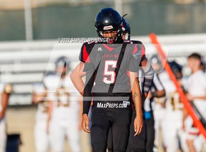 Thumbnail 2 in Fremont vs Lincoln High photogallery.