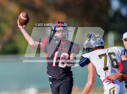 Thumbnail 2 in Fremont vs Lincoln High photogallery.
