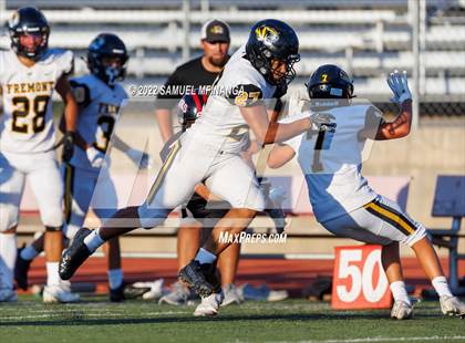 Thumbnail 2 in Fremont vs Lincoln High photogallery.