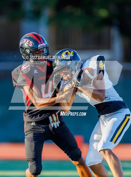 Thumbnail 1 in Fremont vs Lincoln High photogallery.