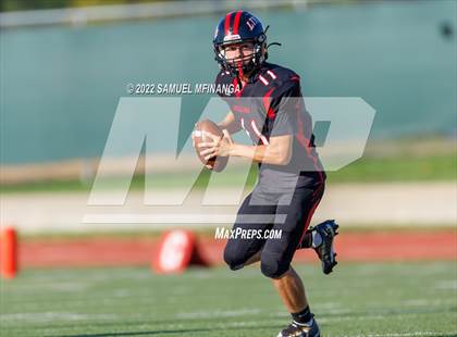 Thumbnail 1 in Fremont vs Lincoln High photogallery.