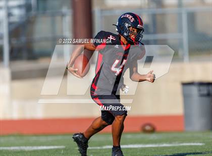 Thumbnail 2 in Fremont vs Lincoln High photogallery.