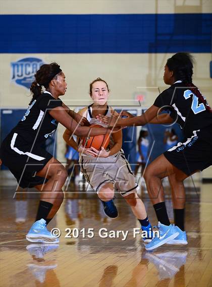 Thumbnail 1 in Hamilton Heights Christian Academy vs Brainerd photogallery.