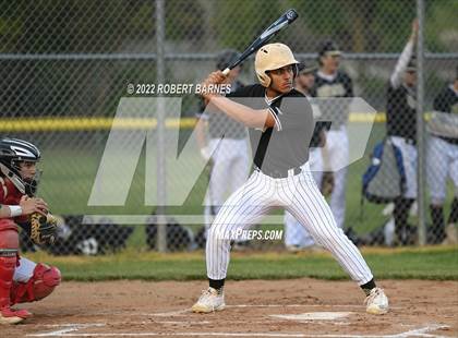 Thumbnail 3 in Holy Ghost Prep vs. Neumann-Goretti photogallery.