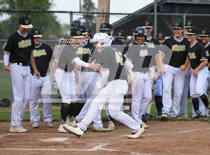Thumbnail 3 in Holy Ghost Prep vs. Neumann-Goretti photogallery.