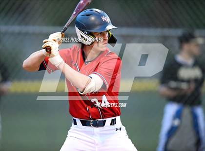 Thumbnail 3 in Holy Ghost Prep vs. Neumann-Goretti photogallery.