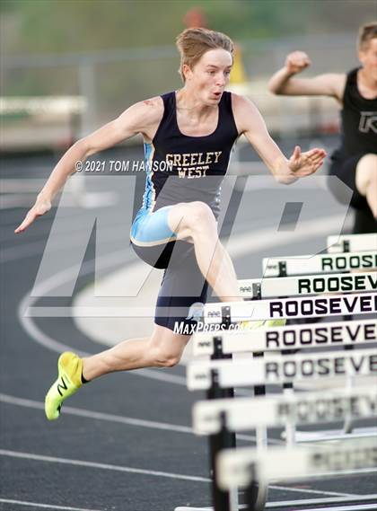 Thumbnail 3 in Randall Hess Invitational photogallery.