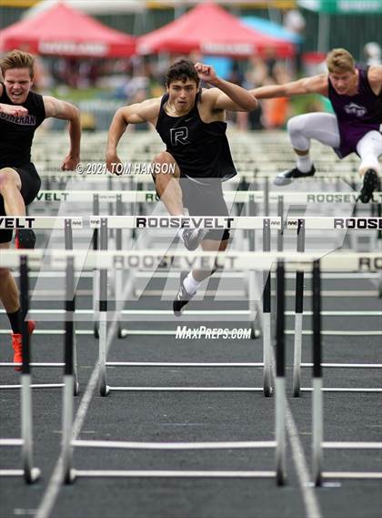 Thumbnail 1 in Randall Hess Invitational photogallery.