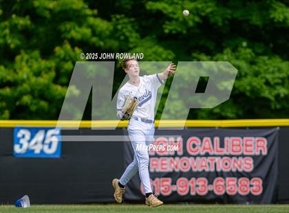 Thumbnail 2 in Hardin County vs. White House (AAA Sectional) photogallery.
