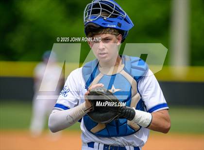 Thumbnail 2 in Hardin County vs. White House (AAA Sectional) photogallery.