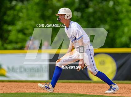 Thumbnail 3 in Hardin County vs. White House (AAA Sectional) photogallery.