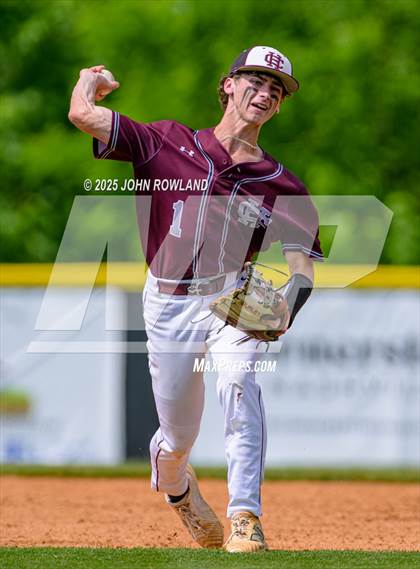 Thumbnail 2 in Hardin County vs. White House (AAA Sectional) photogallery.