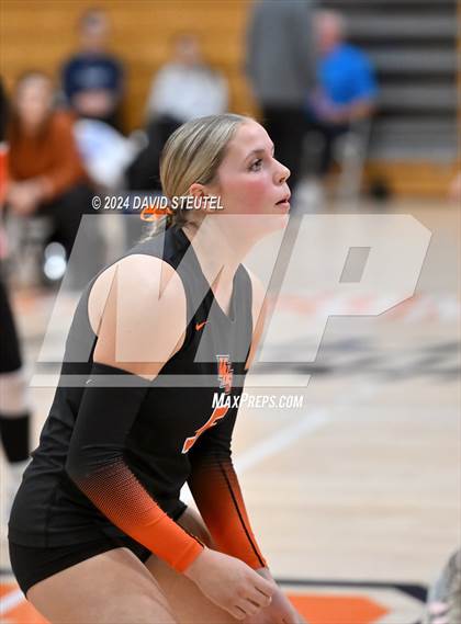 Thumbnail 3 in Vacaville vs. Christian Brothers (CIF SJS D2 Final) photogallery.