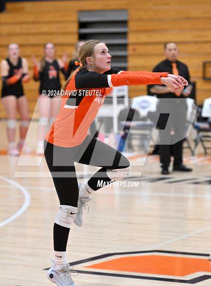 Thumbnail 3 in Vacaville vs. Christian Brothers (CIF SJS D2 Final) photogallery.
