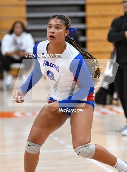 Thumbnail 2 in Vacaville vs. Christian Brothers (CIF SJS D2 Final) photogallery.