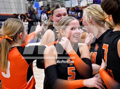Thumbnail 1 in Vacaville vs. Christian Brothers (CIF SJS D2 Final) photogallery.