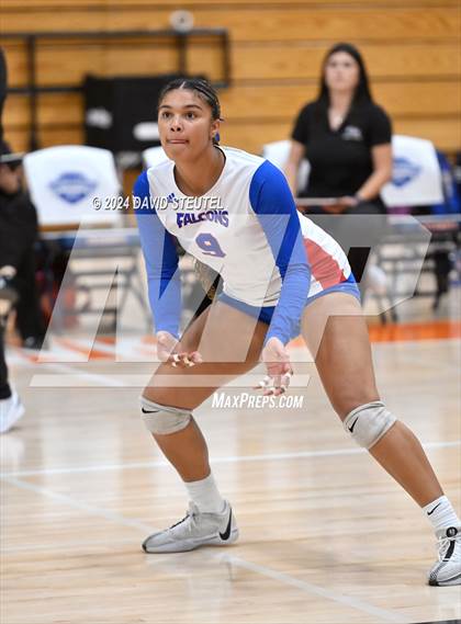 Thumbnail 2 in Vacaville vs. Christian Brothers (CIF SJS D2 Final) photogallery.