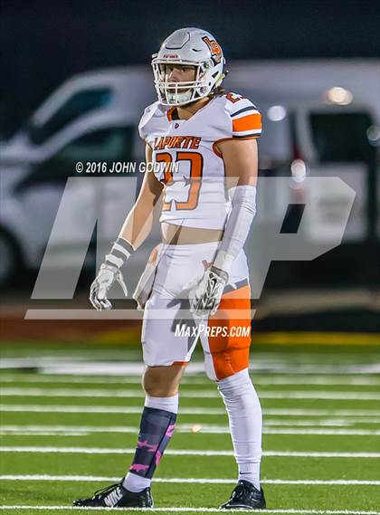 Thumbnail 3 in Friendswood vs. La Porte photogallery.